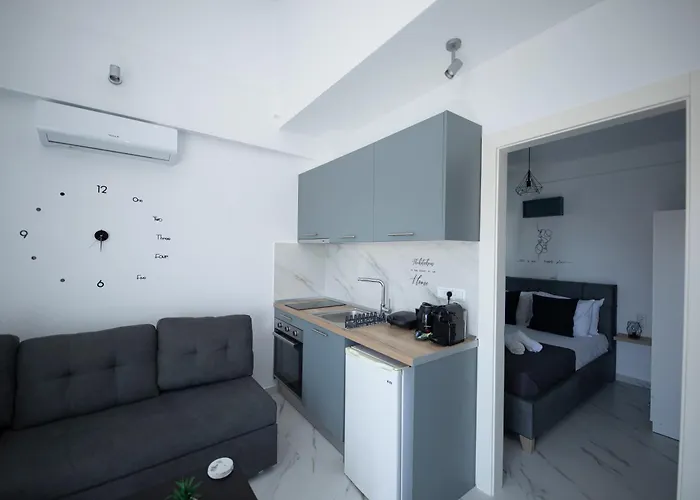 E&s Balaska * Kavala