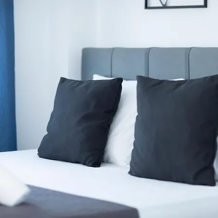 E&s Balaska * Kawala